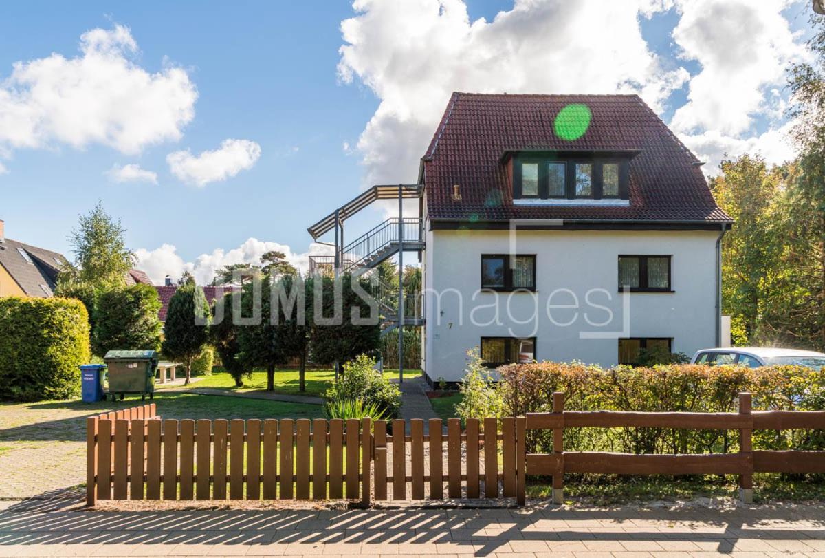 Apartment 3, Waldesruh *