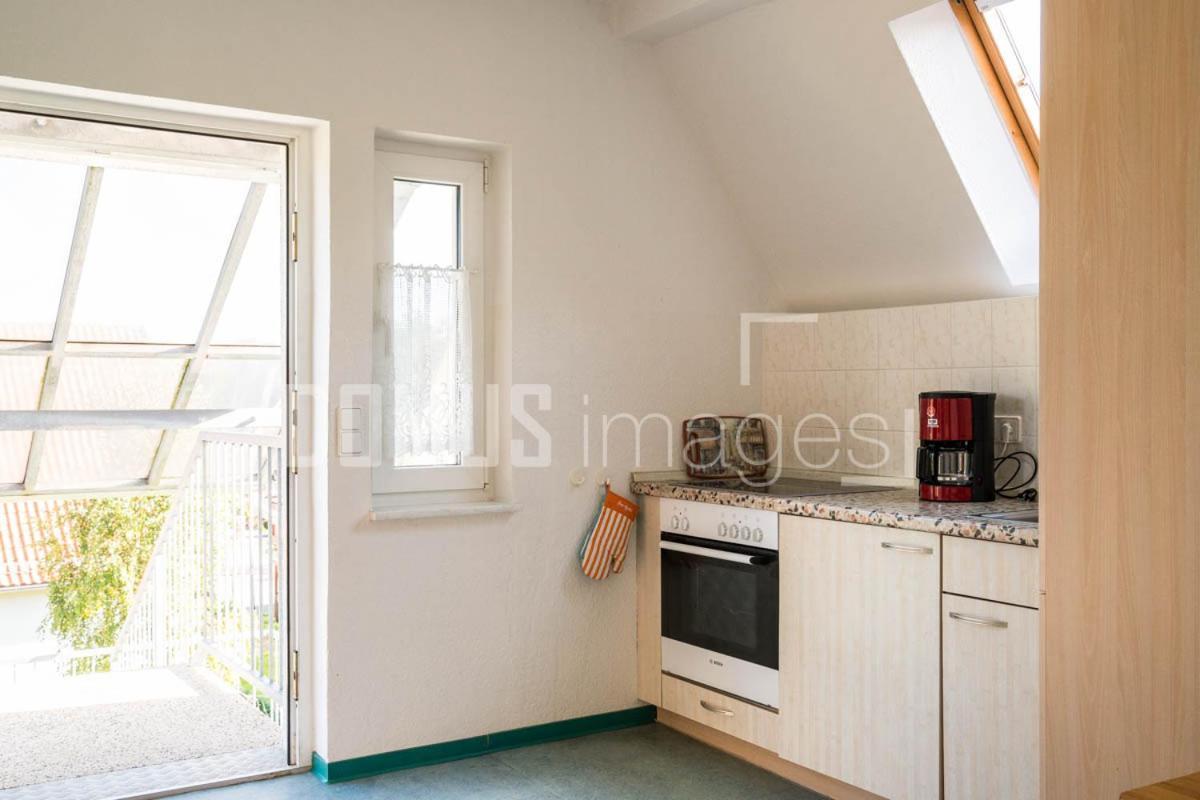 Apartment 3, Waldesruh *